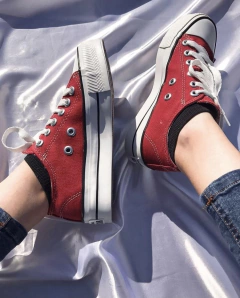 CONVERSE PLAT ROJO