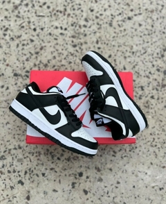 DUNK LOW PANDA