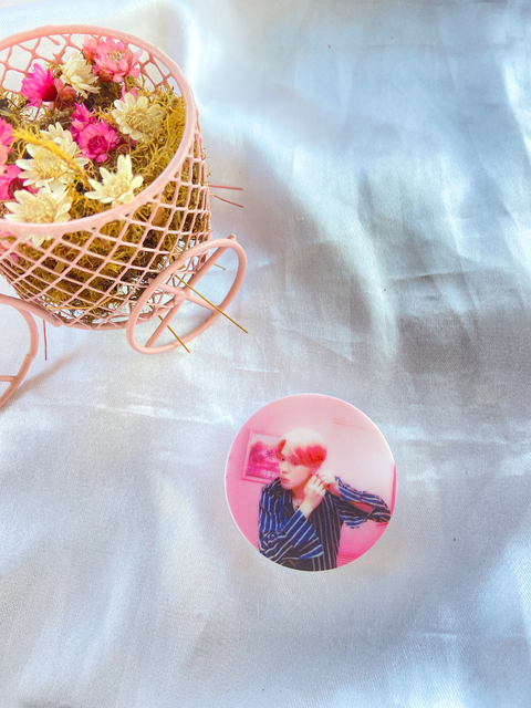 Pop-up soquete celular BTS