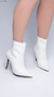  Bota Cano Curto é o modelo certo para quem procura um visual despojado, prático com personalidade e estilo , você só encontra na Sancorpus.