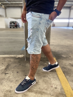 Bermuda Jeans Short Masculino City Denim Rasgada Clara - comprar online