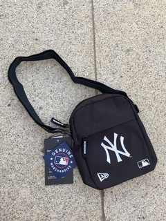 Shoulder Bag New Era Ajustável - loja online
