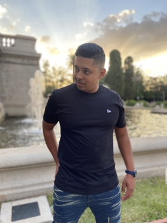 Camiseta New Era Flag Masculina Básica - Jeh Modas Store | Moda Masculina 