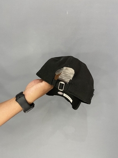 Boné New Era Yankees Rasgado Ajustável - comprar online