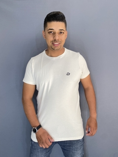 Camiseta Aeropostale A87 Suedine Creme Bordado na internet
