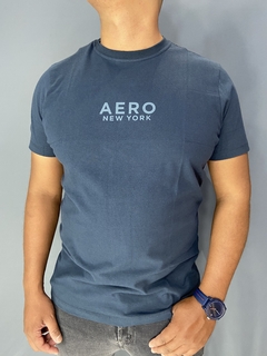 Camiseta Aeropostale Logo Central na internet