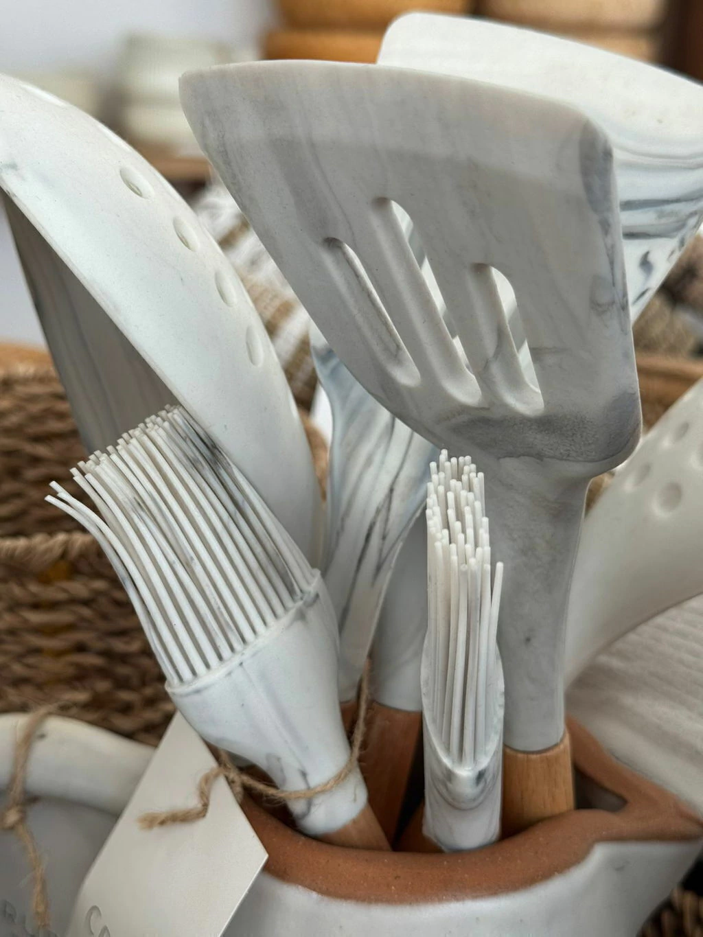 UTENSILIOS DE COCINA SIMIL MARMOL