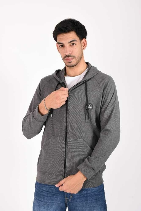 Campera unisex de darlon, con capucha