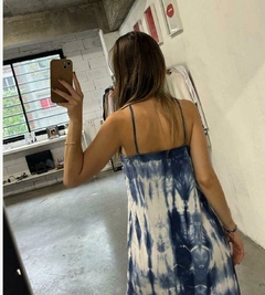 Vestido batik, largo de algodón, con tajos. - comprar online
