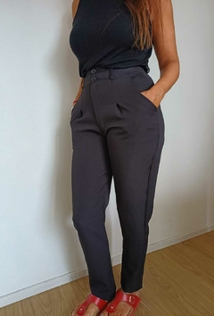 Pantalón sastrero tiro alto. - tienda online