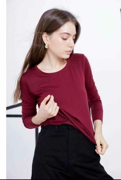 Remeras básicas de modal viscosa. Manga larga. en internet
