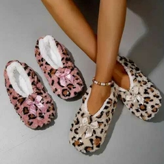 Pantufla ballerina. Con corderito en interior.