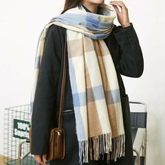 Ruana a cuadros, de lana suave. Importada. Calidad premium. - comprar online