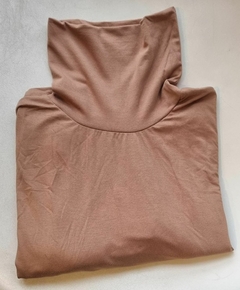 Imagen de Polera básica de modal viscosa.