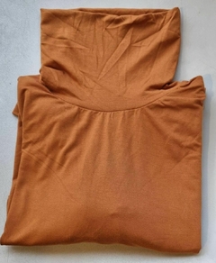 Imagen de Polera básica de modal viscosa.