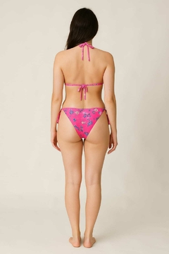 Docena de bikini en triangulo fijo, estampado, con vedetina para atar. Art 10159