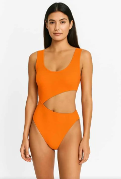 Trikini , con bombacha tiro alto terminada en less. Art 60004 - Proverbio