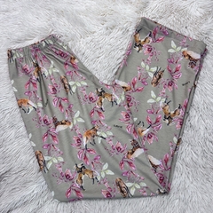 Pijama raíces en internet