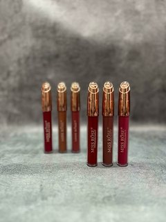 Labiales líquidos nude