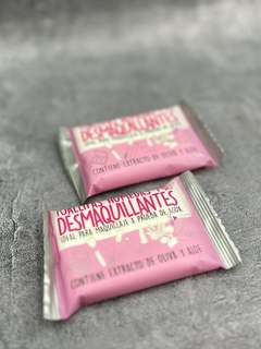 Mini toallitas desmaquillantes