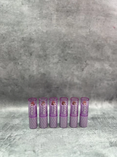 Labiales en barra mood Ruby Rose