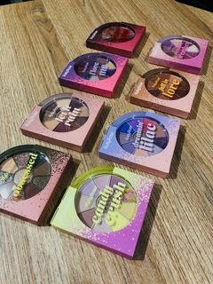 Sombras Ruby Rose 10 colores