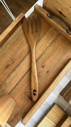 TENEDOR DE MADERA ACACIA