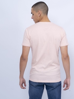 Remera TRUST Kazuma en internet