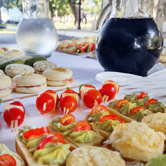 BREAK CORPORATIVO. AlMUERZO o AFTER OFFICE. Valor por 20 personas. - Pequeños Bocados catering