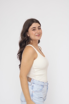 BLUSA REGATA ZOE OFF-WHITE - comprar online