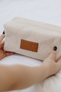 NECESSAIRE TEXTURIZADA - comprar online