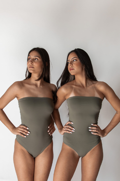 BODY ANNE VERDE na internet