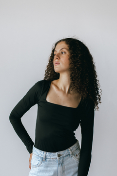 BLUSA LAYLA PRETA - loja online