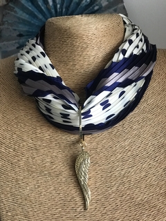 Pañuelo plisado alas - comprar online