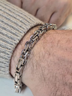 Pulsera hombre en internet