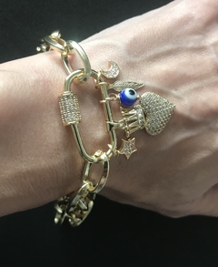 Pulsera dijes protectores - comprar online