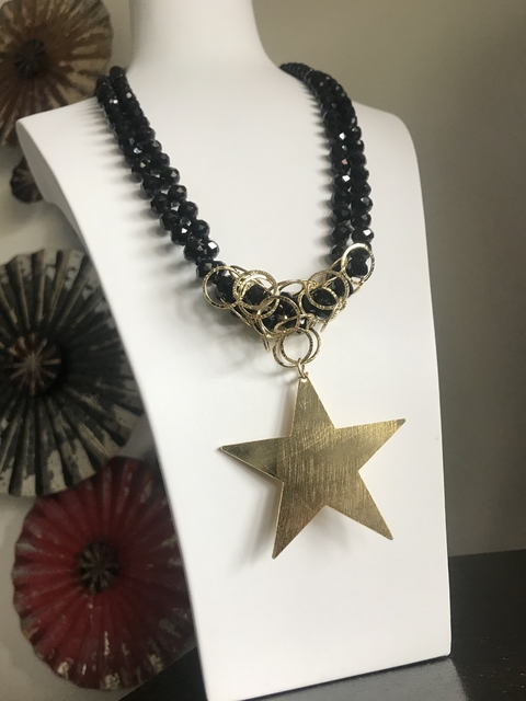 Collar Estrella XL con cristales negros
