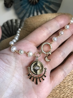 Collar ojo luna