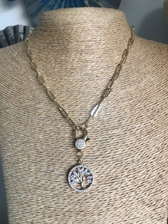 Collar árbol de la vida en internet