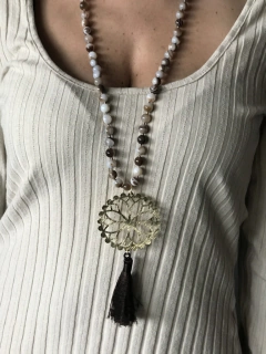 Collar mandala borla cafe - comprar online