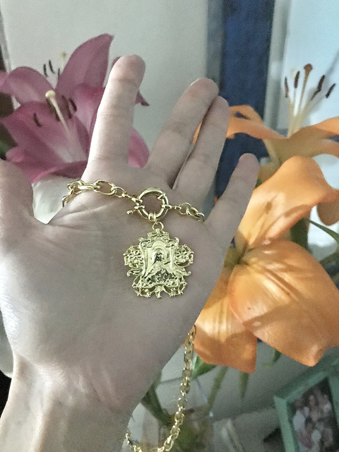 Collar Virgen María