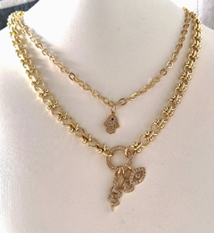 Collar doble dijes protectores