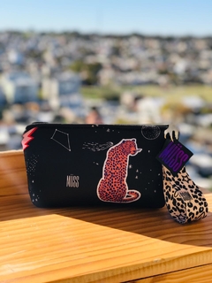 Necessaire universo chico! - comprar online