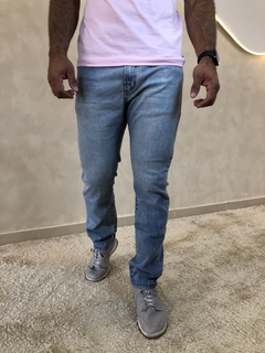 CALÇA JEANS RETA JOHN JOHN - comprar online