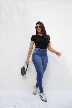 CALÇA SKINNY COM CÓS PERSONALIZADO - Moda Viva