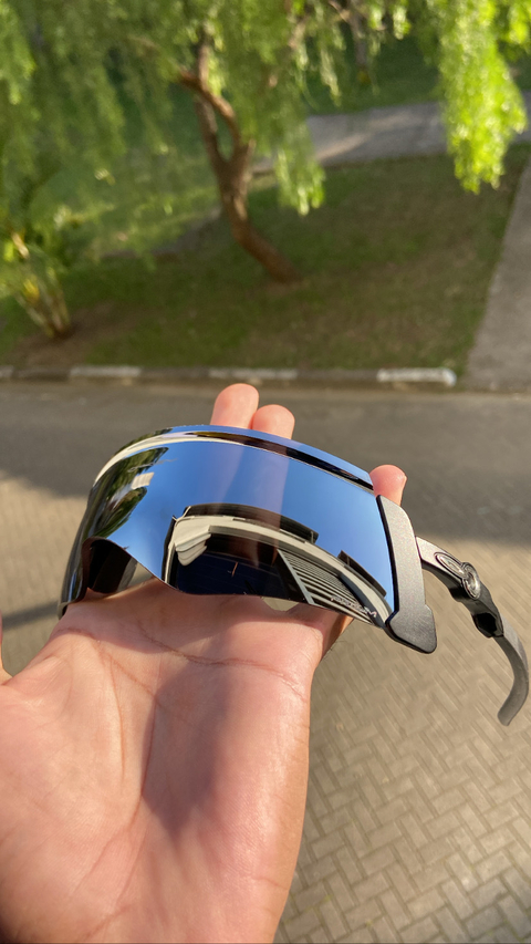 KATO LIQUID METAL + CASER ANTE IMPACTO E BRINDE SURPRESA