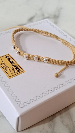 Pulseras hilo y bolitas de plata - Carlos Ayen Joyas
