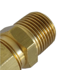 UNIAO MACHO TUBO X ROSCA 7/16"X3/8" - 100.4.716.038C - Conecta Componentes Automotivos 