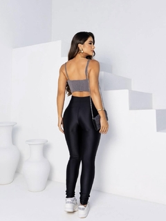 Calça Prada Chapa Barriga na internet
