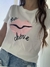 Remera modelo CALA